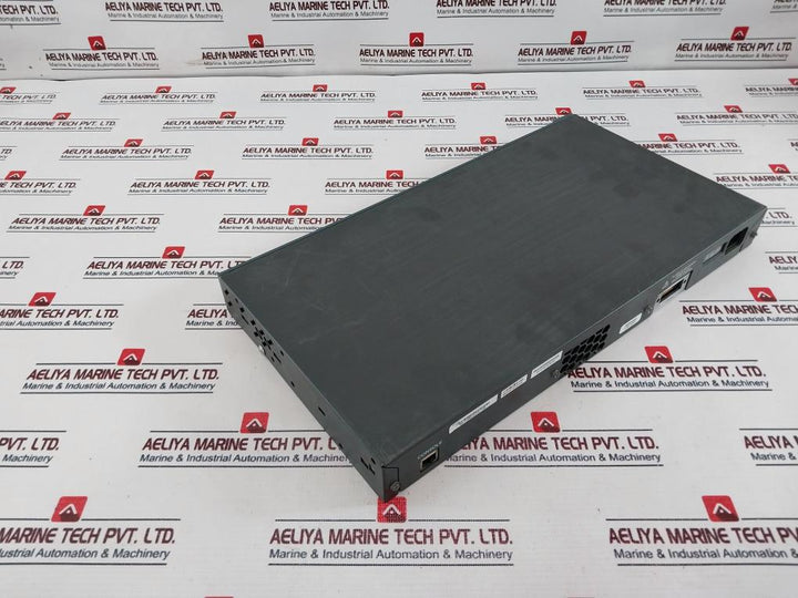 Cisco CATALYST 2960 Series 24 Port Switch WS-C2960-24TT-L 100-240V~ 1.3-0.8A