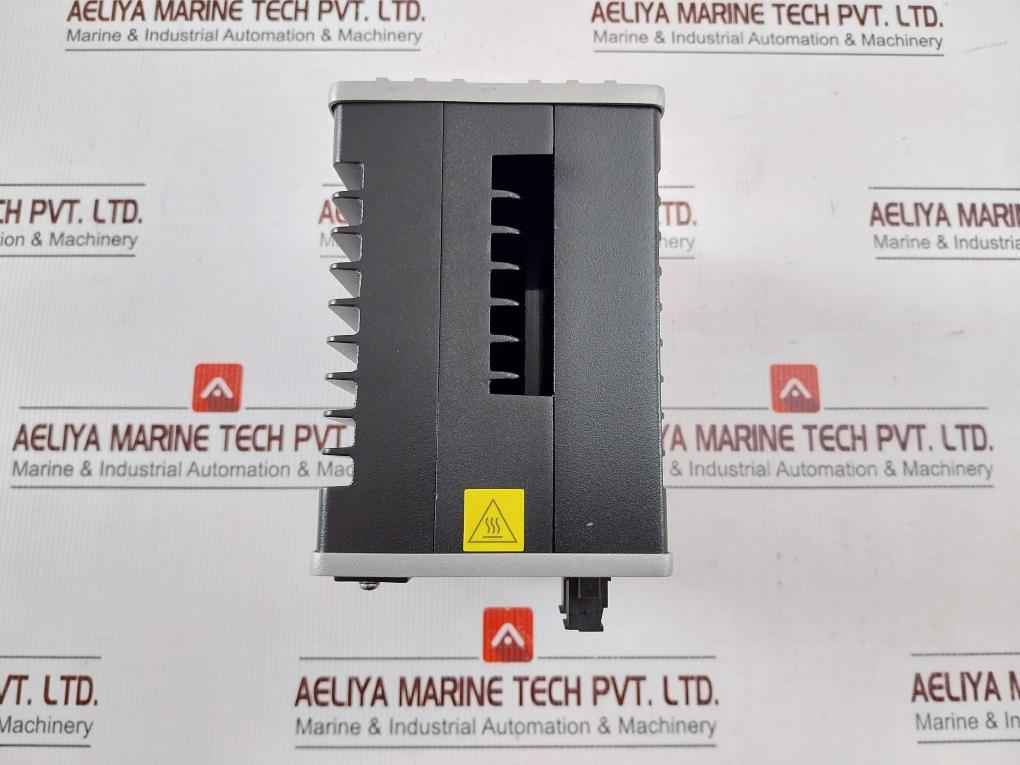 Cisco Ie-3300-8T2S-e Rugged Industrial Ethernet Switch 8 10/100 Tx 2 Sfp 8T2S