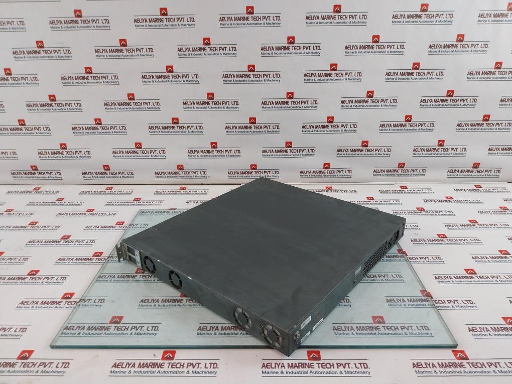 Cisco Systems 2801 Integrated Services Router 2800 Series 5A 100-240V~