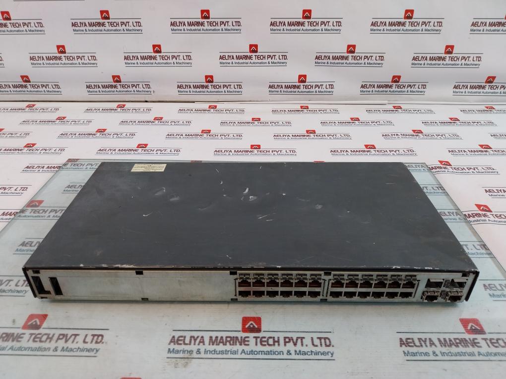 Cisco WS-C2960-24TT-L Catalyst 2960 24-Port Fast Ethernet Switch 100-240V~