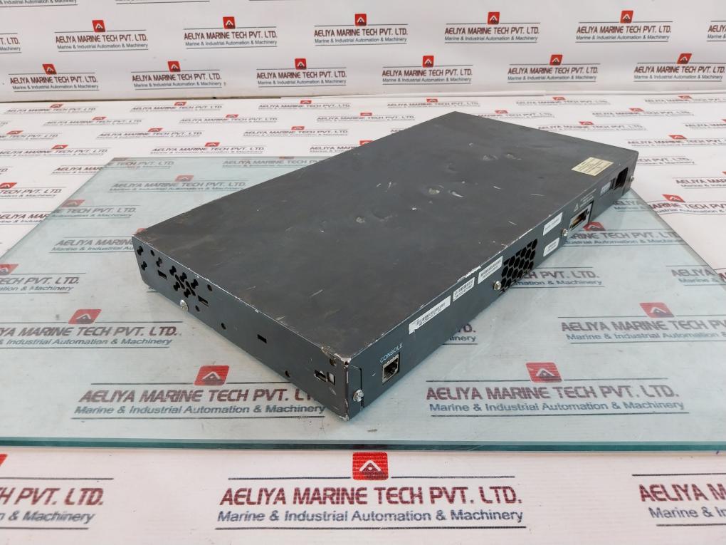 Cisco WS-C2960-24TT-L Catalyst 2960 24-Port Fast Ethernet Switch 100-240V~