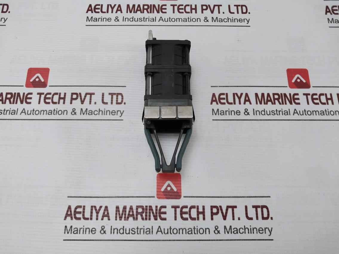 Cisco Ws-c3560X-24T-s Managed Network Switch Pa-1351-1-lf Gfc0412Ds