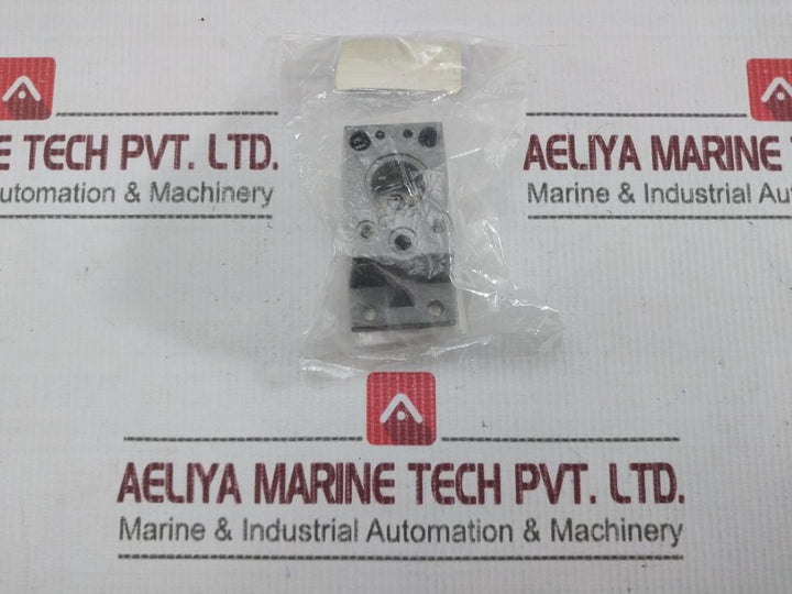 Ckd 4F310 Pilot-operated 5-port Valve Assembly