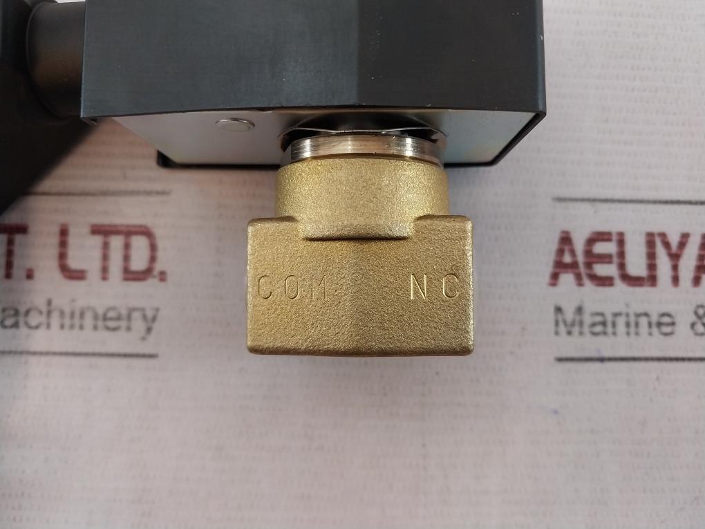 Ckd Ag41-02-1 Solenoid Valve Ua-400, 81758-8684-08 Ac220V 50/60Hz Ac242V