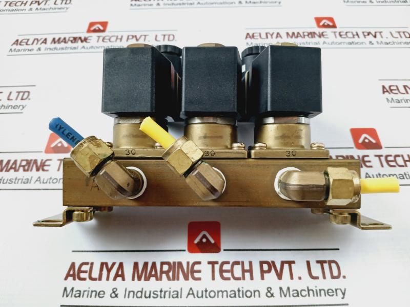 Ckd Gab312-3 Direct Acting 2 Port Solenoid Valve Manifold And Actuator
