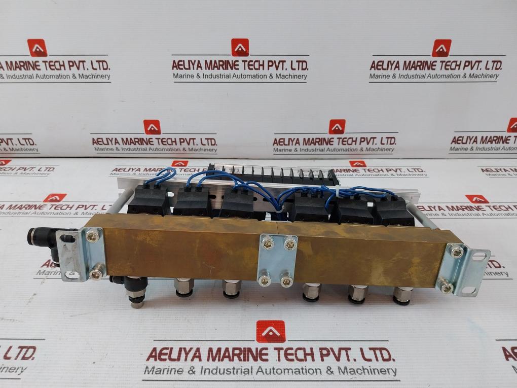 Ckd Gab352-5 Solenoid Valve Manifold Assembly 100V 50/60