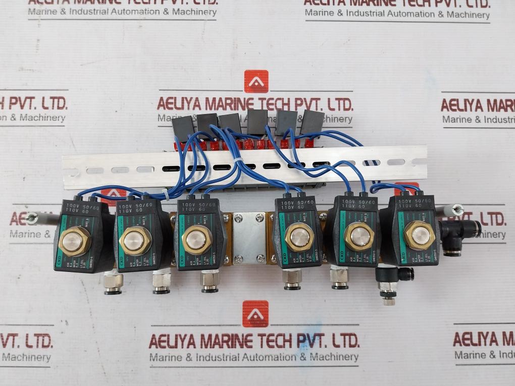 Ckd Gab352-5 Solenoid Valve Manifold Assembly 100V 50/60