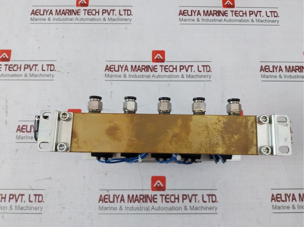 Ckd Gab352-5 Solenoid Valve Manifold Assembly 110V 60