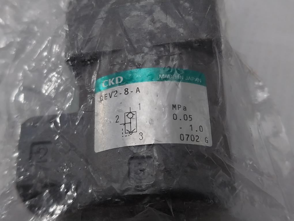 Ckd Qev2-8-a Quick Exhaust Valve 0.05-1.0 Mpa