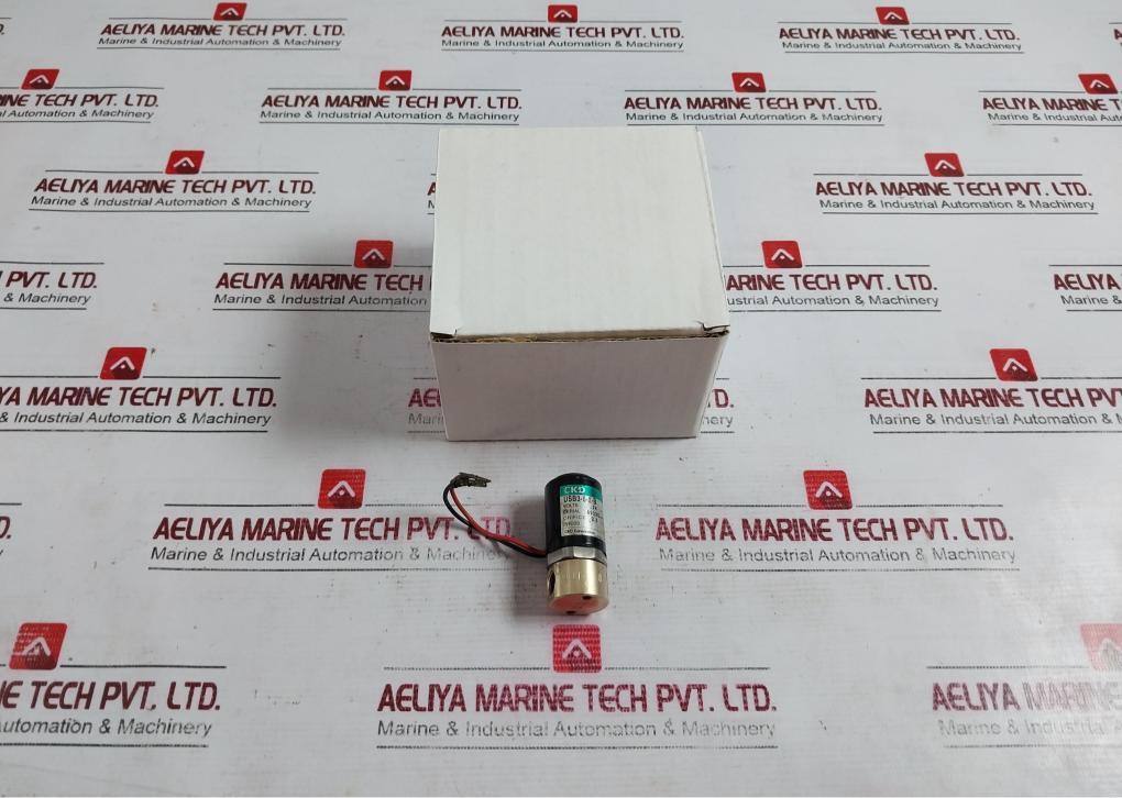 Ckd Usb3-6-2-b Direct Acting Solenoid Valve 24V 4W 0-0.4Mpa