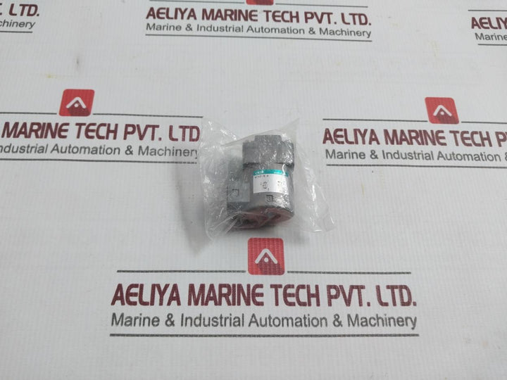 Ckd Qev2-8-a Quick Exhaust Valve 0.05A-1.0Mpa