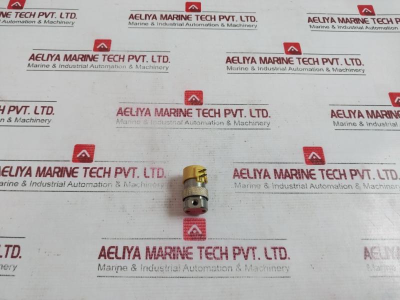 Clippard Cs-2532 Manifold Mount Valve