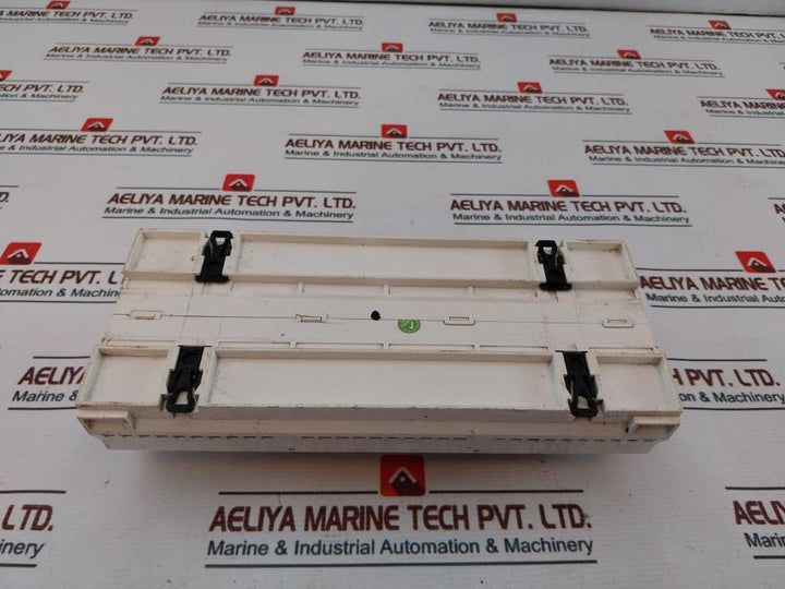 Clipsal Voltage Free Relay C-bus2 Output 240V~ 50-60Hz