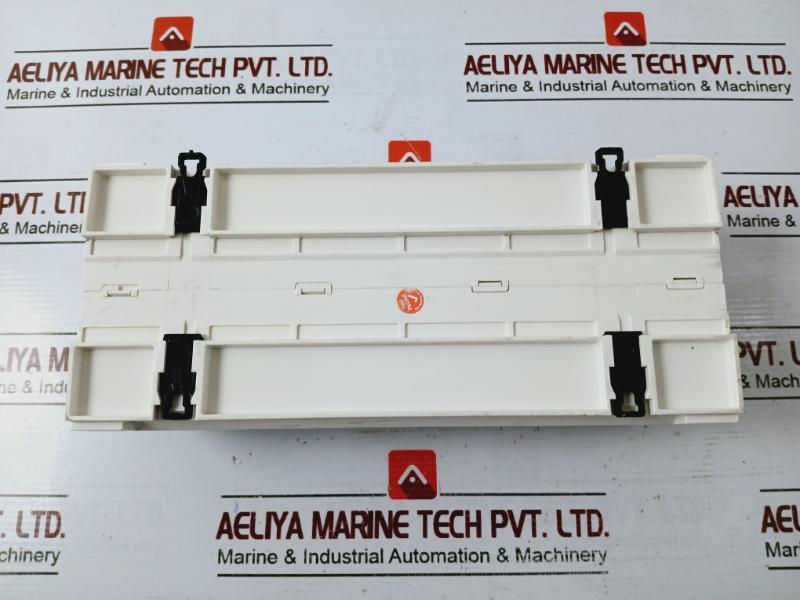 Clipsal L5508Dsip Din Rail Mounted Dsi Gateway 8 Channel 12M Module 50-60Hz