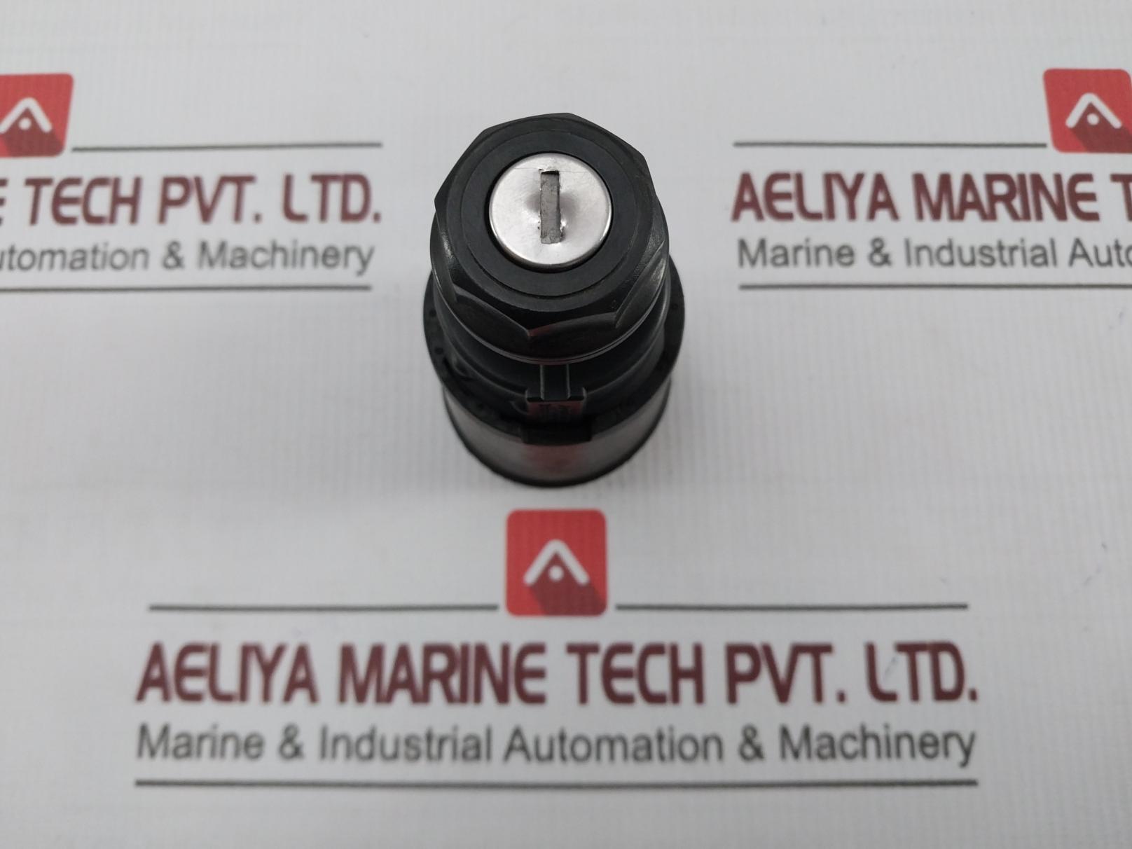Cm118 Cm101 Ignition Switch With A Key