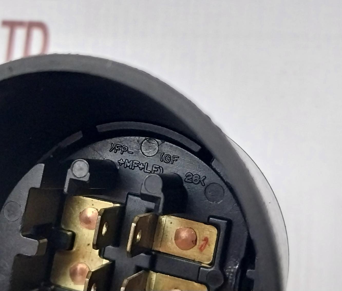 Cm118 Cm101 Ignition Switch With A Key