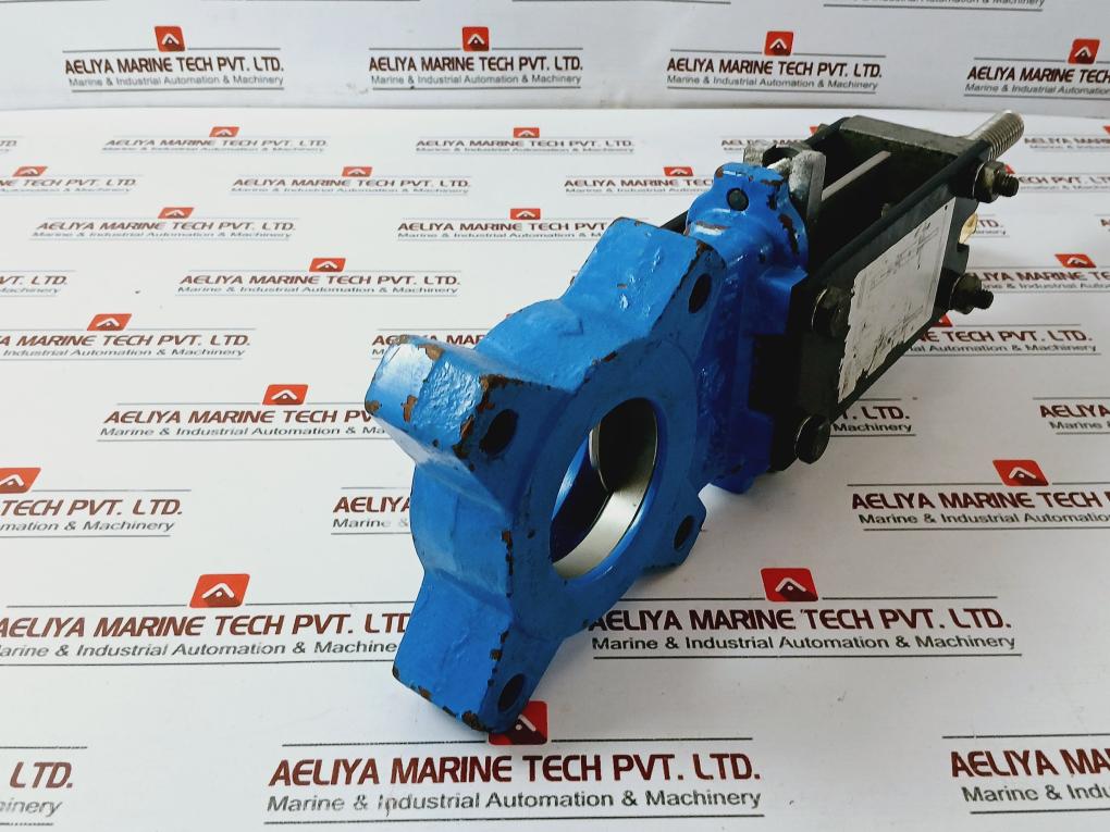 Cmo Pn10 Slide Valve Dn65 Gg25 2 ½” With Handwheel Operator