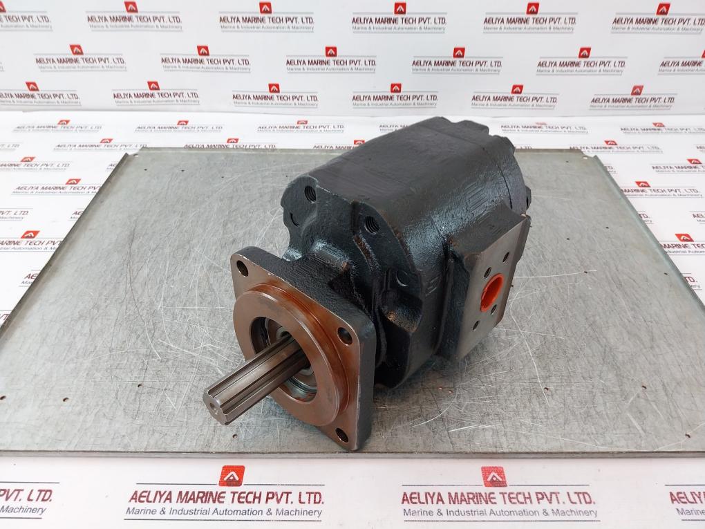 Commercial Intertech 35.316 9710 025-007 Hydraulic Pump 316 5030 002