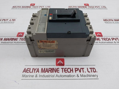 Compact-Circuit-Breaker-750v-50-60hz-By-Merlin-Gerin-Ns100-N-4