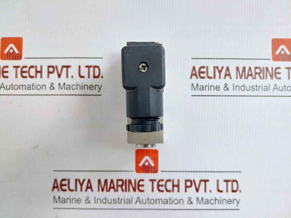 Compact Block Pressure Transmitter 0-40Kg/Cm2-g Trafag 8244.81.2310