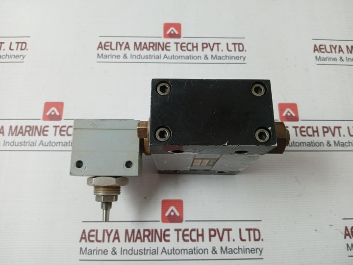 Compair 8L304-102 Pneumatic Valve