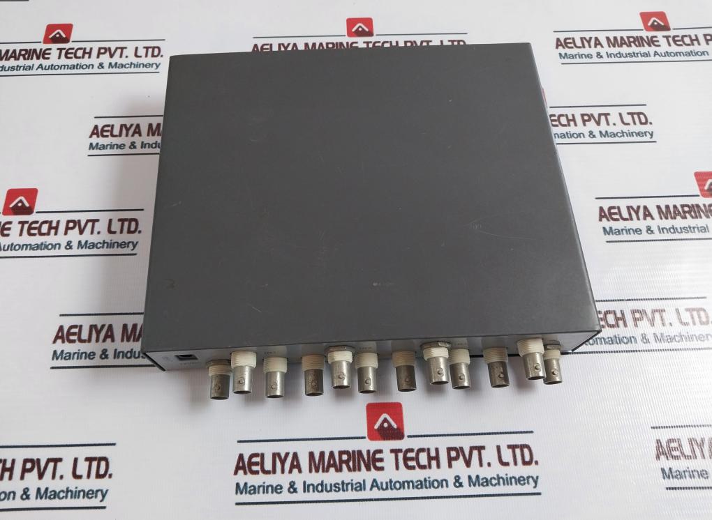 Computer VD4.8P Video Distributor 12VDC