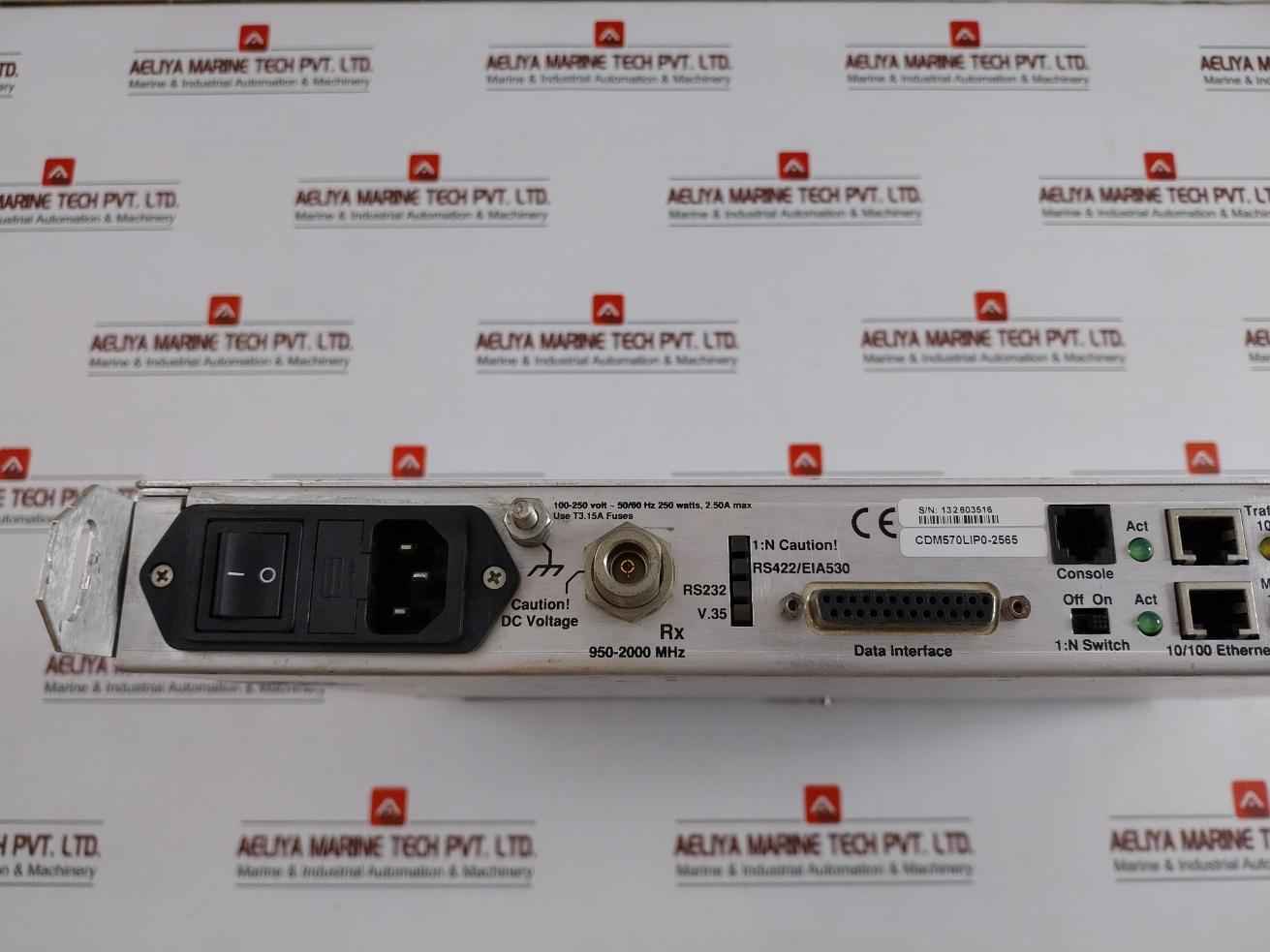 Comtech Cdm-570L L-band Satellite Modem 950-2000 Mhz 100–250 Vac 50/60 Hz