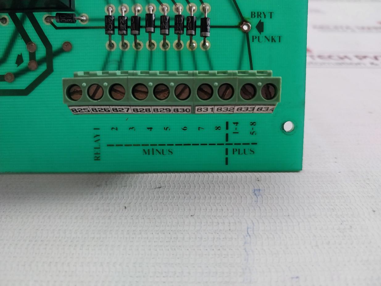 Consilium Marine Swm 769 Printed Circuit Board Relakort Relay Card