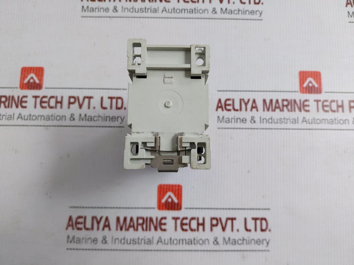 Contact-Block-95V-50Hz-110V-60Hz-10-Amps-Sprecher-Schuh-Cs-3-209526-7