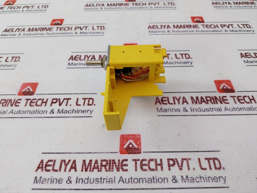 Sauter 0370644002 Potentiometer + Rotating Gear Pd2 210-130R/5Ko 4Fm