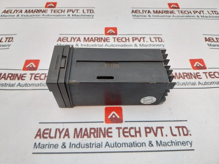 Contemp Ccm44 Temperature Controller Ccm44-0-frn-4-s-000