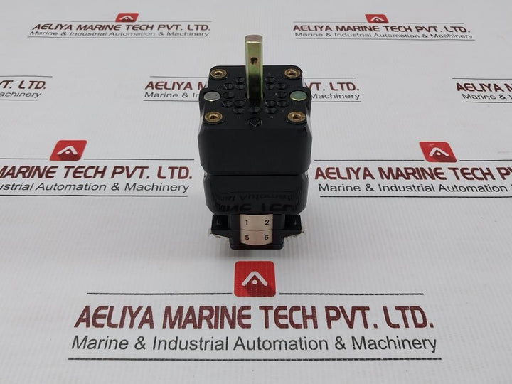 Control-Cam-Switch-600V-10A-Seiko-Electric-Ybrsf1-607-pr-209667-6