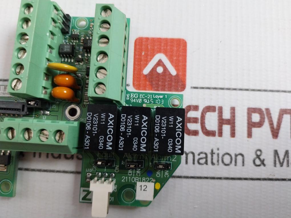 Control I/O Card 2110B1822 Honeywell