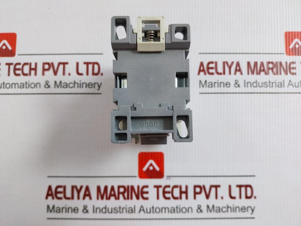 Control Relay 1000V/20A Hyundai Hmx 22