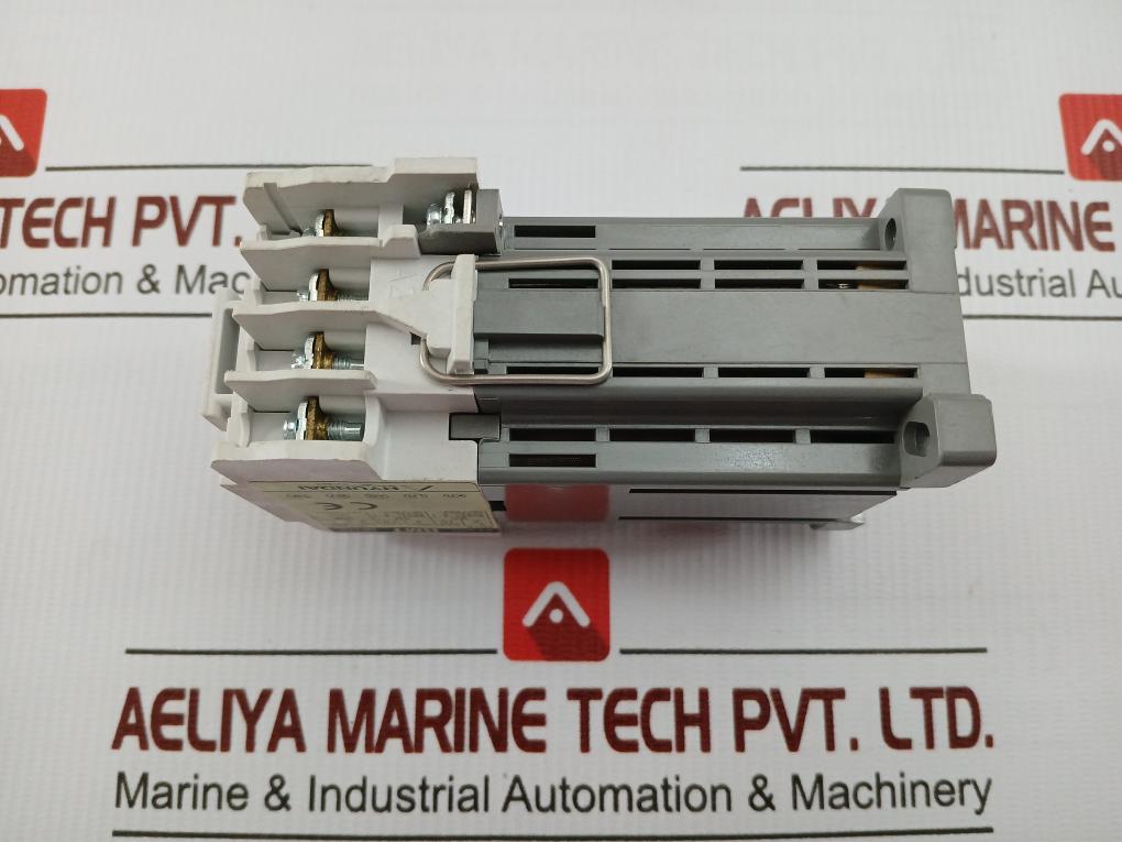 Control Relay 110V Hyundai Hmt 31