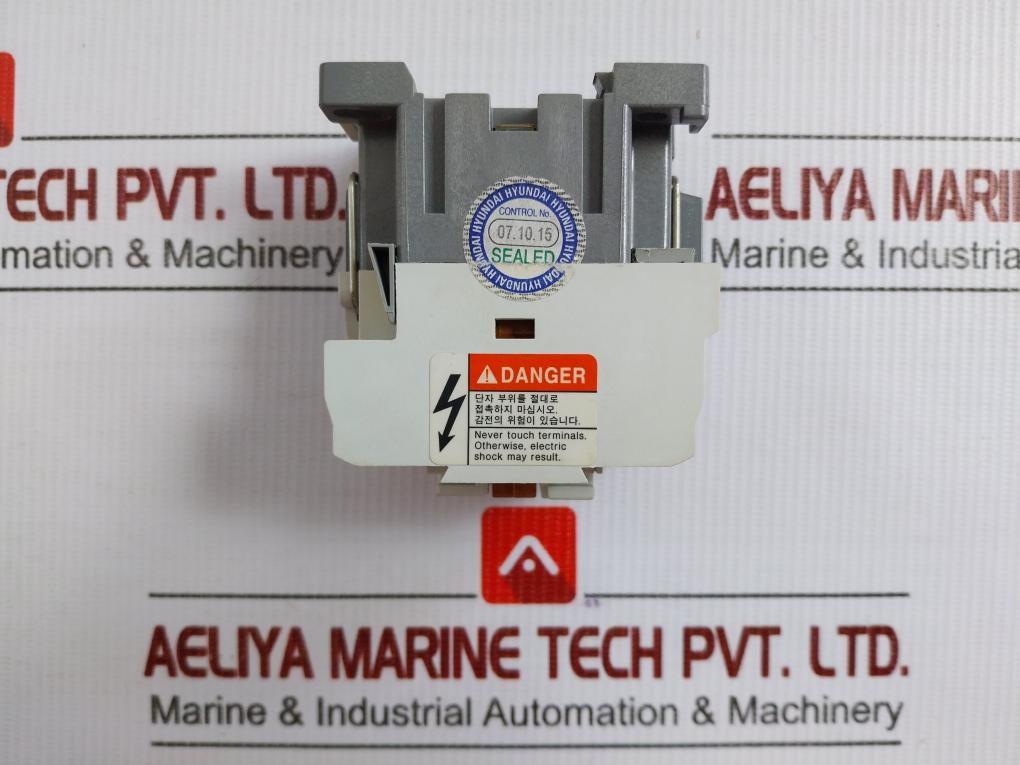 Control Relay 200V 50/60Hz Part No Hmt 31 Hyundai