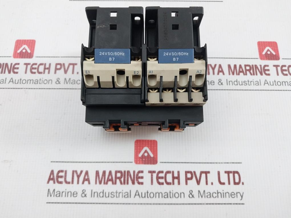 Control Relay Ca2 Dk22 Schneider Electric 1000V/50-60Hz
