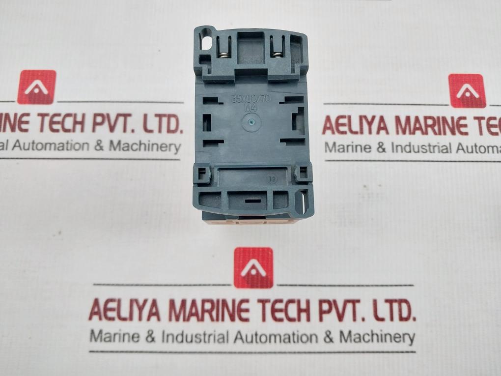 Control Relay Cad326M7 Telemecanique 220V 50/60Hz