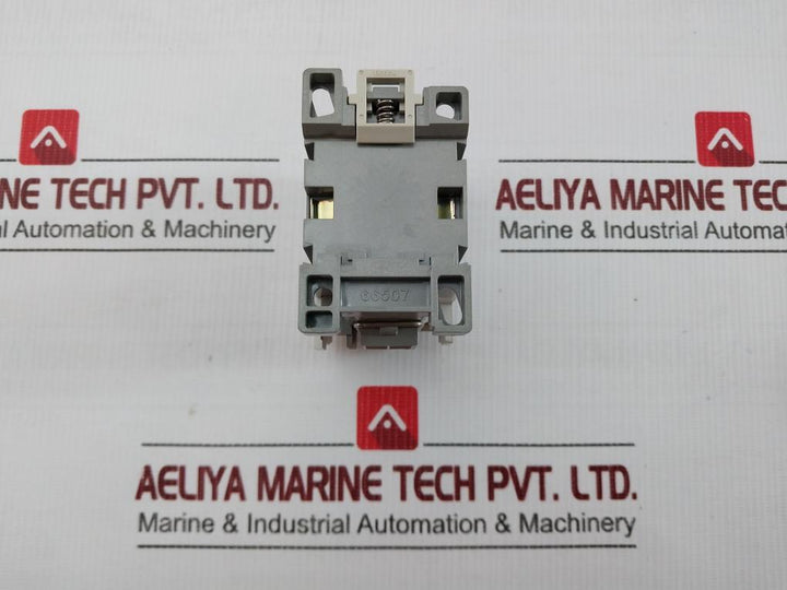 Control Relay Hmx 40 Hyundai 20A/750V