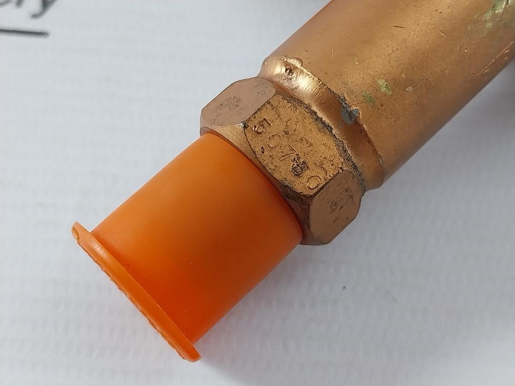 Controls 204C Air Conditioning Expansion Check Valve
