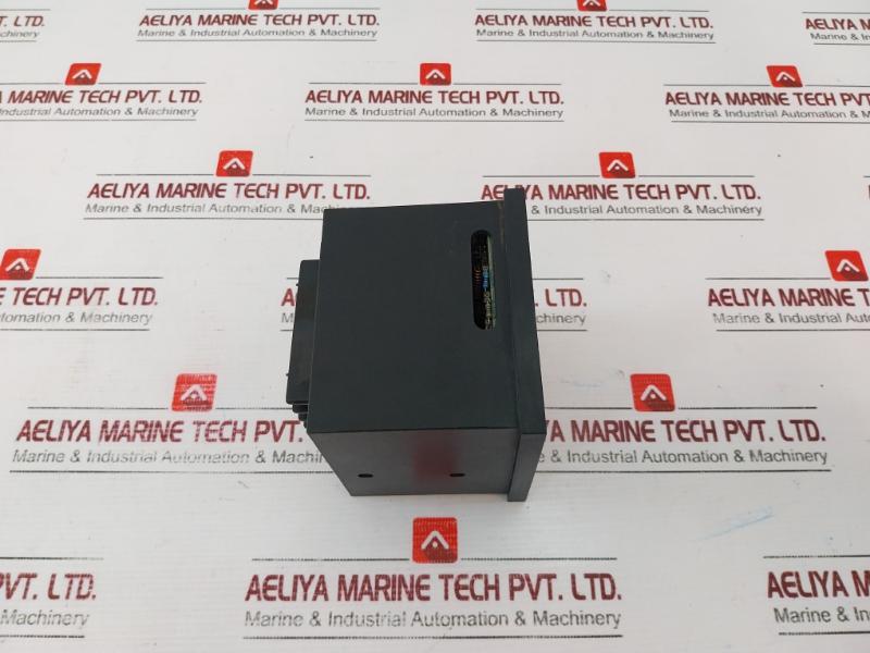 Conzerv DM 3252 Digital Panel Meter 500/100/5A 240 V