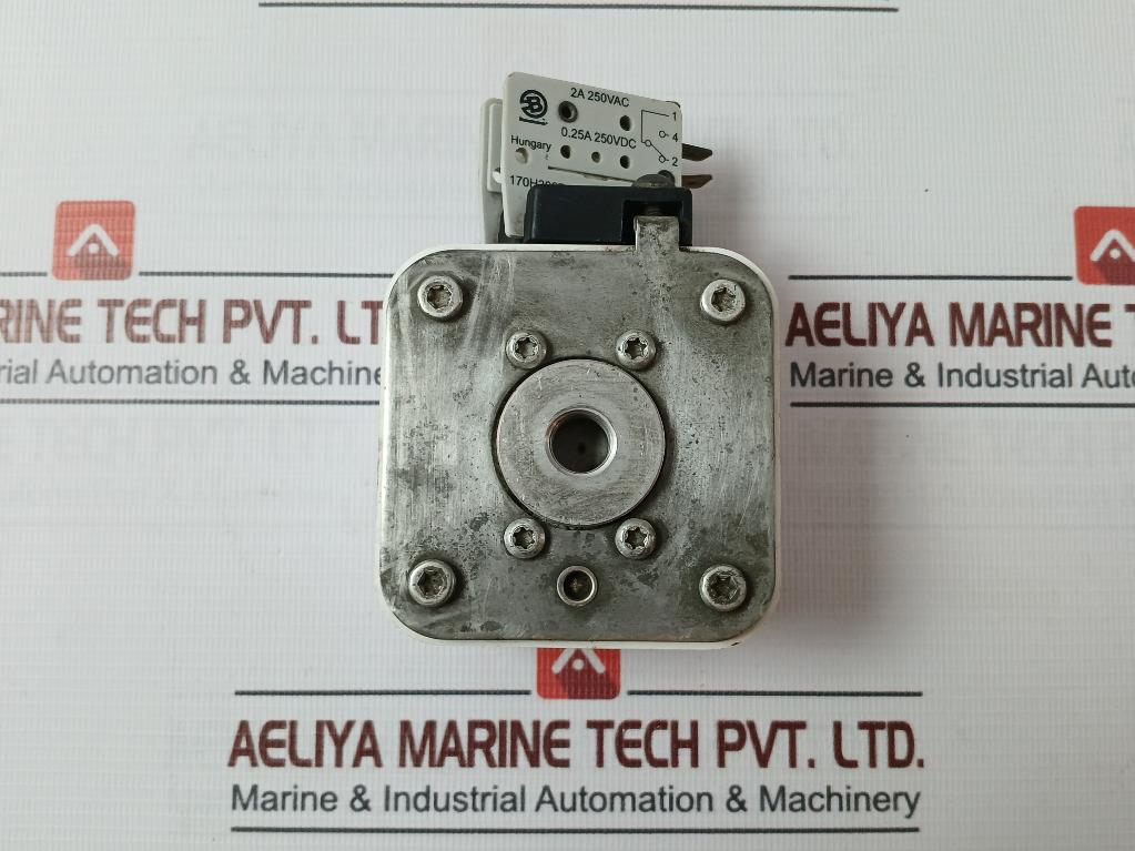 Cooper Bussmann 170M6458 High Speed Square Body Fuse 3Bkn/50 690V 500A 700V