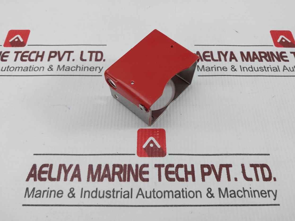 Cooper Crouse-hinds Ghg4101901R0125 Padlocking Facility With Cap Red