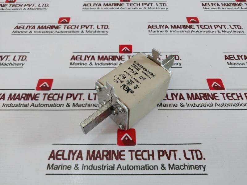 Cooper Xi'an Fuse A005751 500v 250a, I1 120ka, Iec60269 , Nt1 Rt16-1