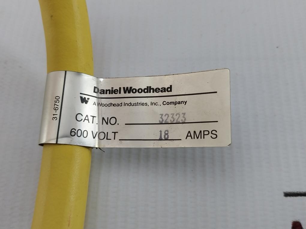 Cordset Connector 32323 Daniel Woodhead 600V 18A
