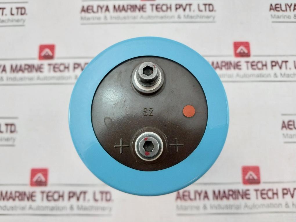 Cornell Dubilier 4,700 µF 450 Vdc Terminal Aluminum Electrolytic Capacitor