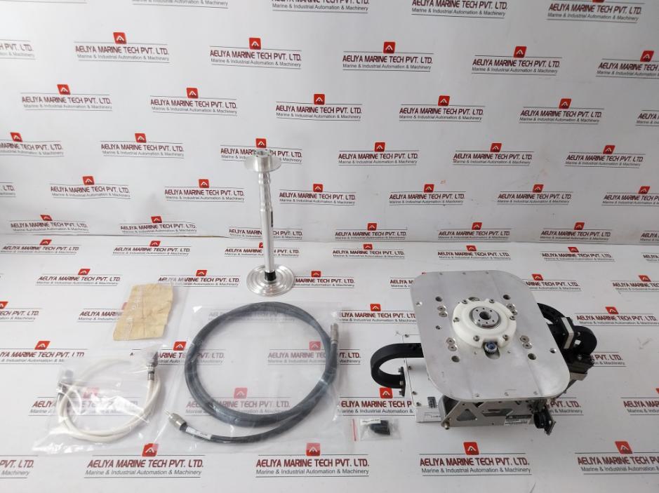 Block-upconverter Marine Antenna System L-band If Mini Buc 138652-1 Cpi Rev B
