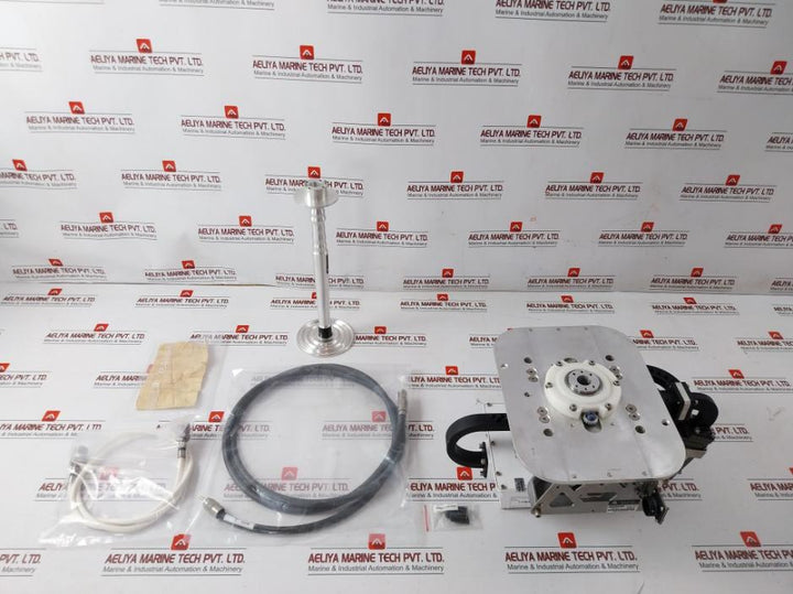 Block-upconverter Marine Antenna System L-band If Mini Buc 138652-1 Cpi Rev B
