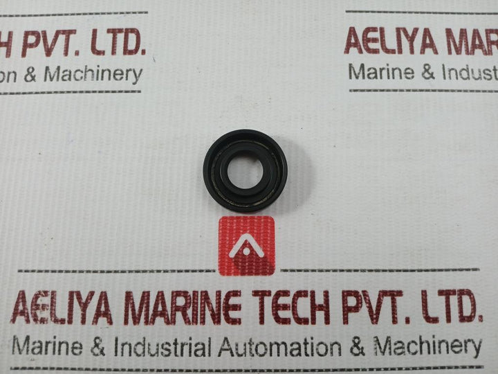 Cr-Hms4-R-Radial-Oil-Seal-15x32x7-5