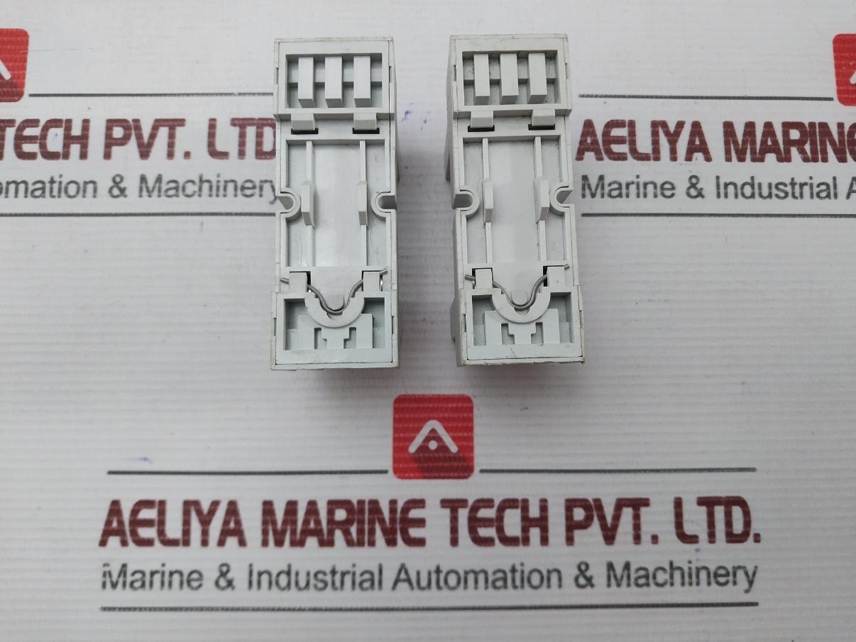 Cr-m4Ss Brand Abb Relay Socket 7A 250Vac